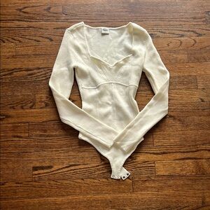Abercrombie Cream Long Sleeve Bodysuit
